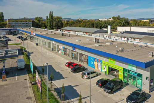 Obchodné Centrum KLOKAN Piešťany