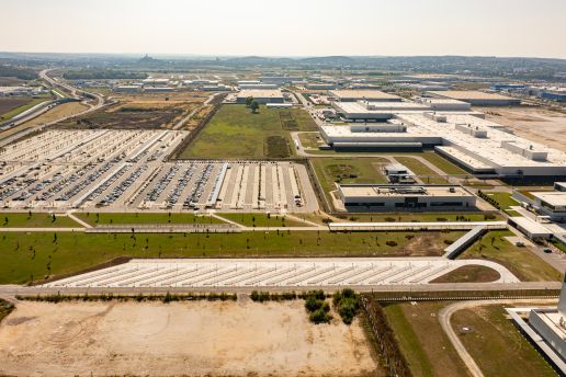 Autobusové nástupište Jaguár