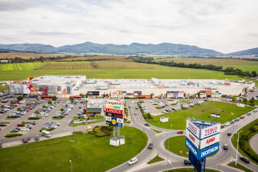 Nákupné centrum LAUGARICIO